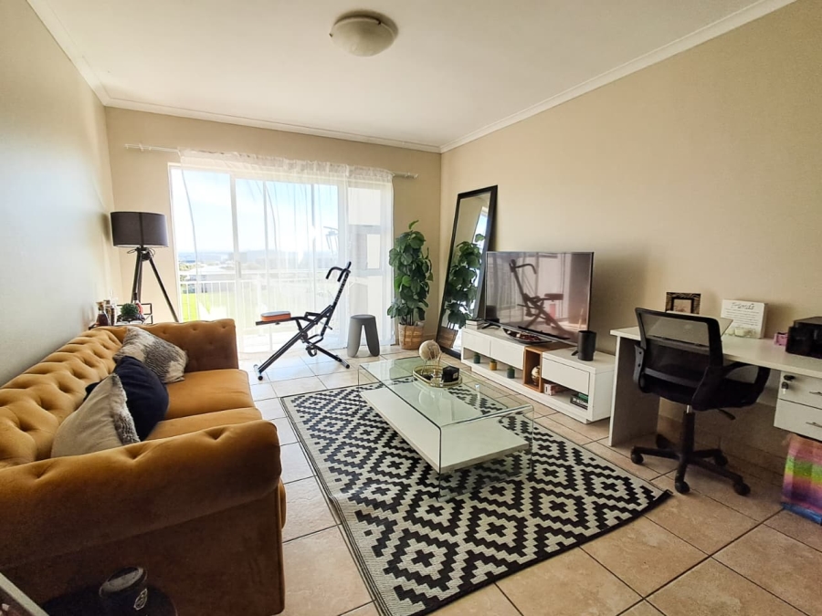 2 Bedroom Property for Sale in Burgundy Estate Western Cape